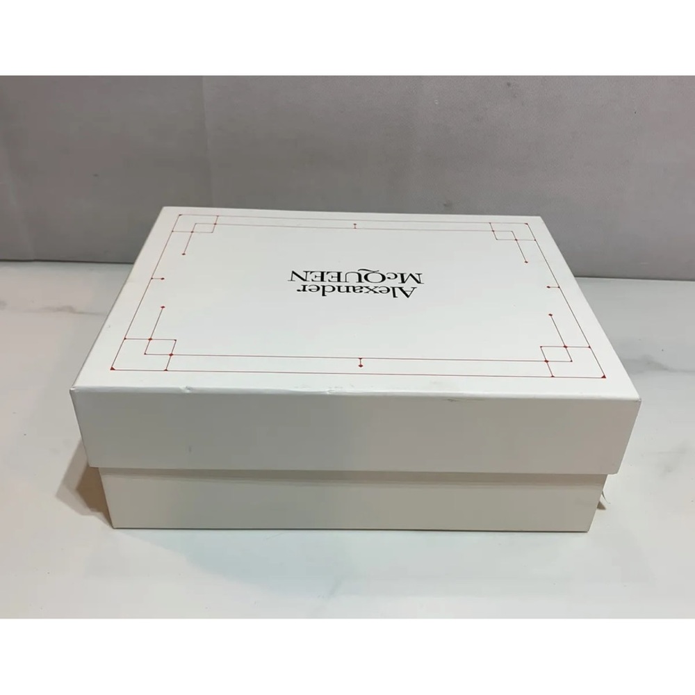 McQueen Shoe Box - Picture 2 of 3